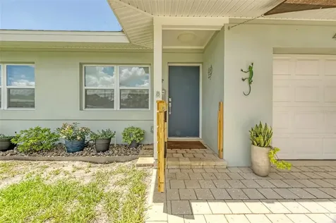 4612 Yarmouth Avenue S St Petersburg FL 33711