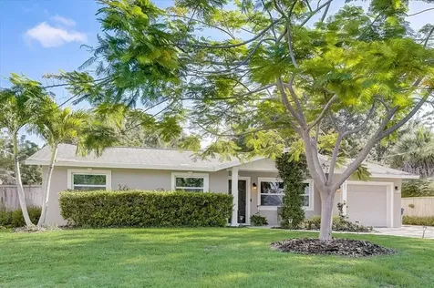 2441 Arapaho Street Sarasota FL 34231