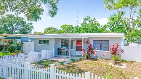 4327 13th Avenue N St Petersburg FL 33713