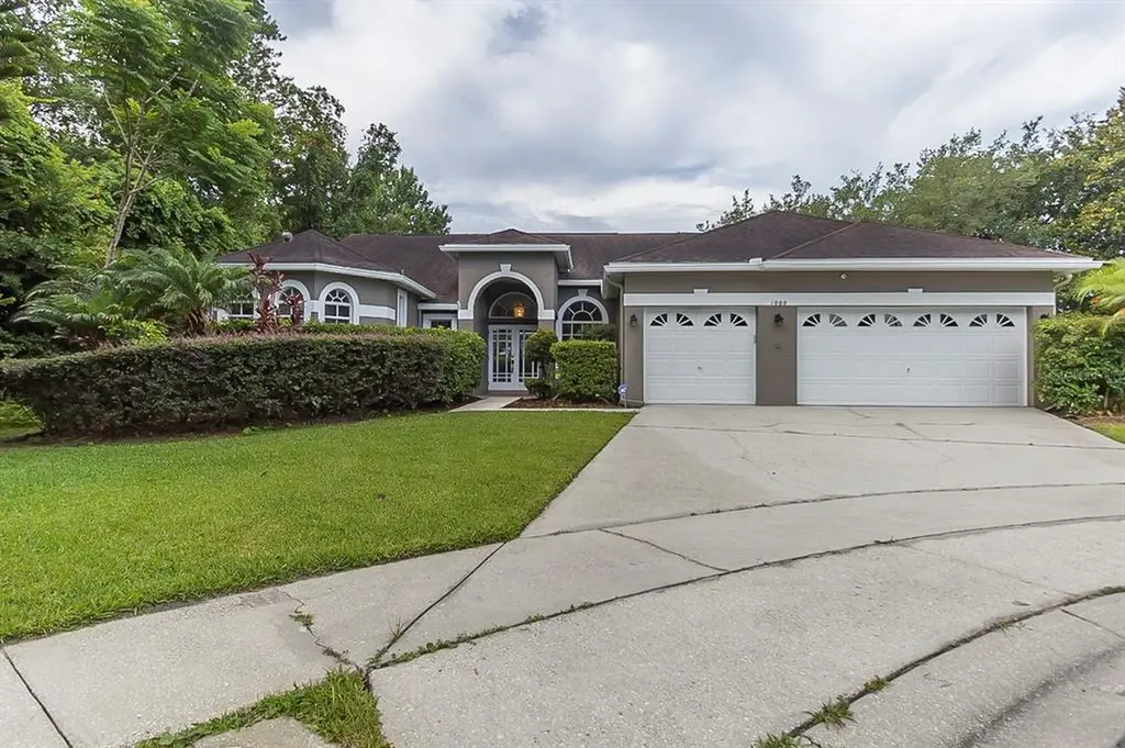 1000 Drift Creek Cove Orlando FL 32828
