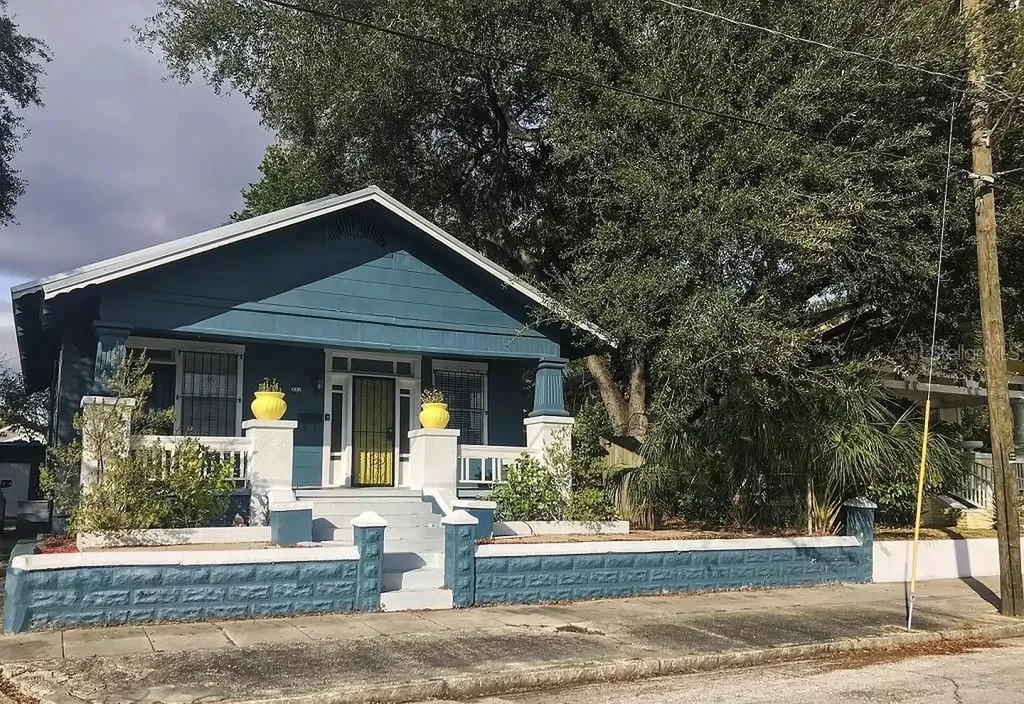 930 E 11th Avenue Tampa FL 33605