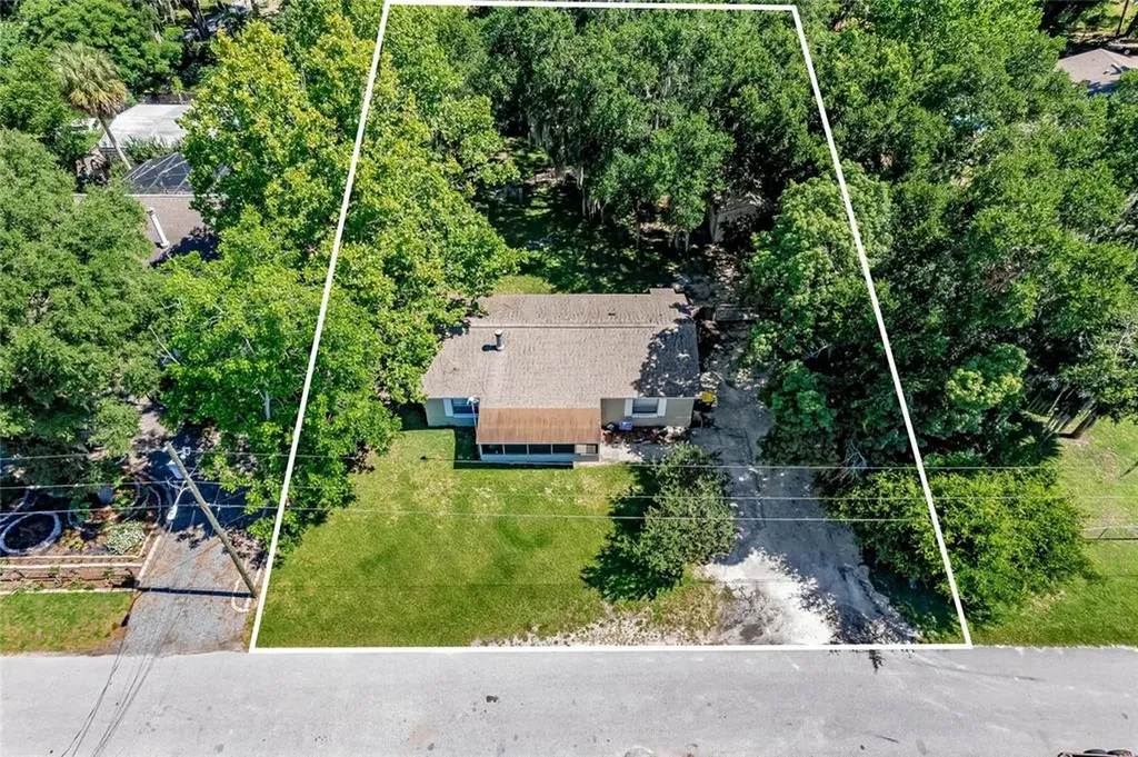 71 Outlook Street Umatilla FL 32784