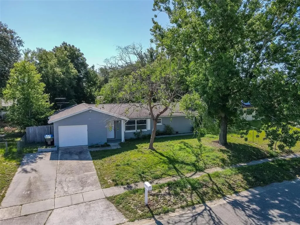 1823 Bramblewood Drive Orlando FL 32818