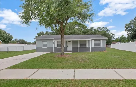 1713 Julian Lane Drive Tampa FL 33619