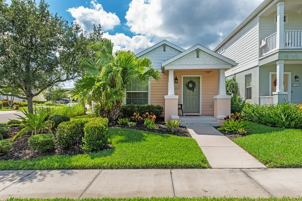 6405 Autumn Woods Way Sarasota FL 34243