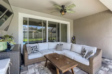 1009 Better Days Place Valrico FL 33594