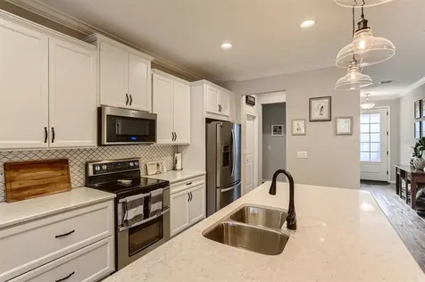 1009 Better Days Place Valrico FL 33594