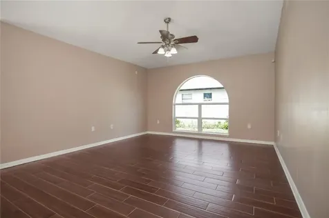 2255 Whitehorse Street Deltona FL 32738