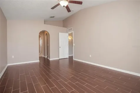 2255 Whitehorse Street Deltona FL 32738