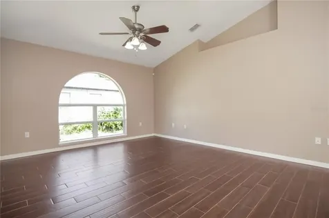 2255 Whitehorse Street Deltona FL 32738