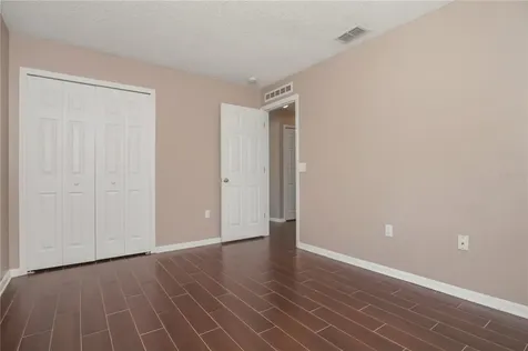 2255 Whitehorse Street Deltona FL 32738