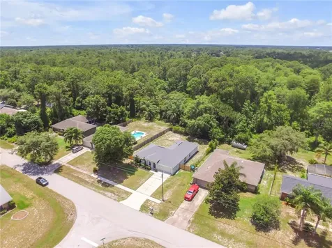 2255 Whitehorse Street Deltona FL 32738