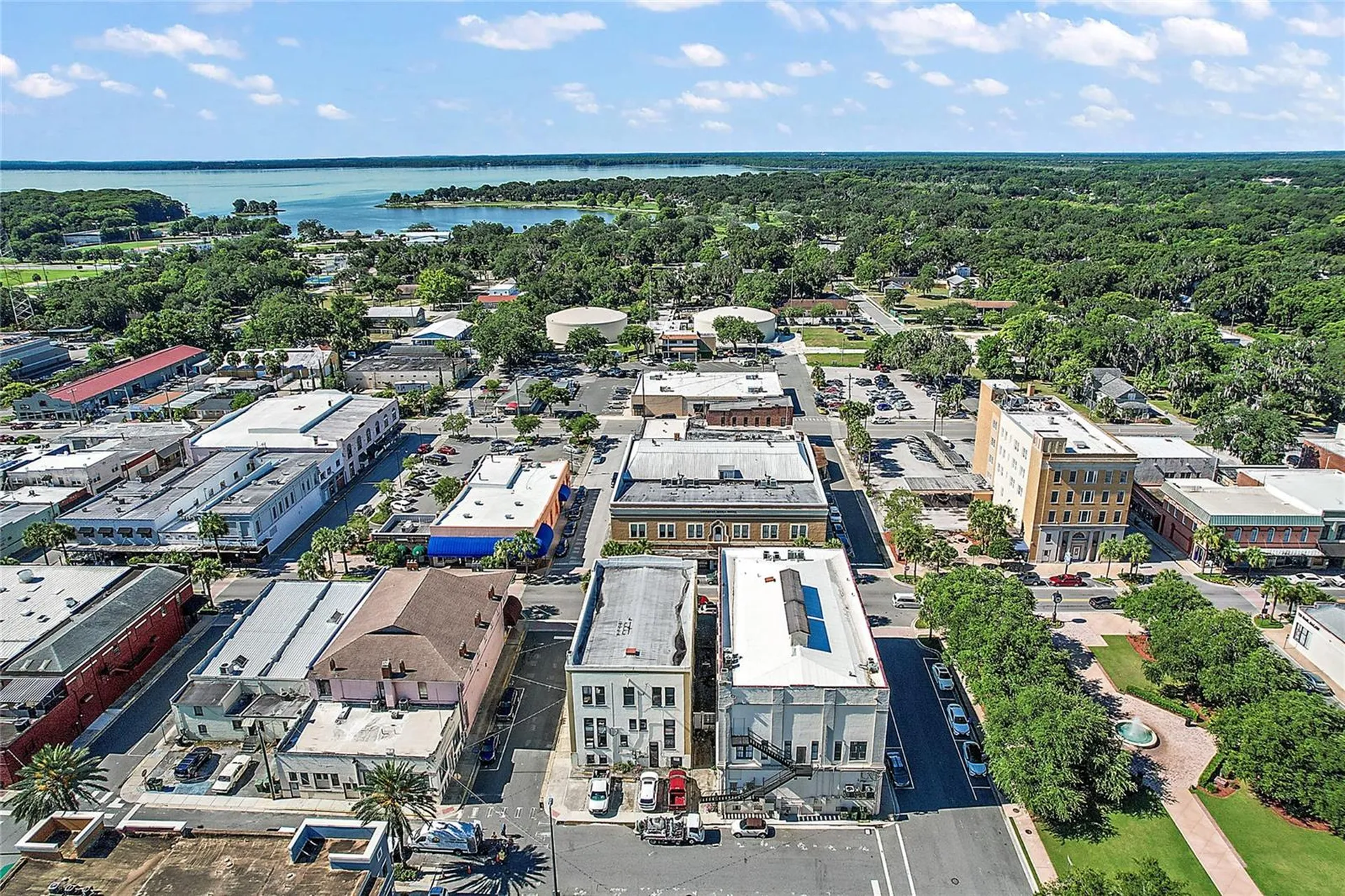410 W Main Street Leesburg FL 34748