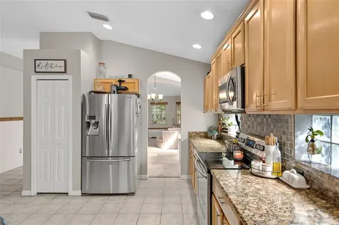 19133 Dove Creek Drive Tampa FL 33647