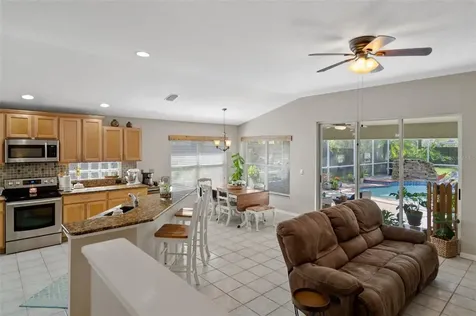 19133 Dove Creek Drive Tampa FL 33647
