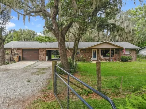 39640 Crest Haven Court Umatilla FL 32784