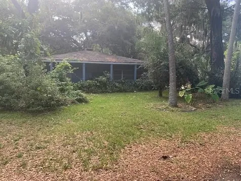 6812 S Shamrock Road Tampa FL 33616
