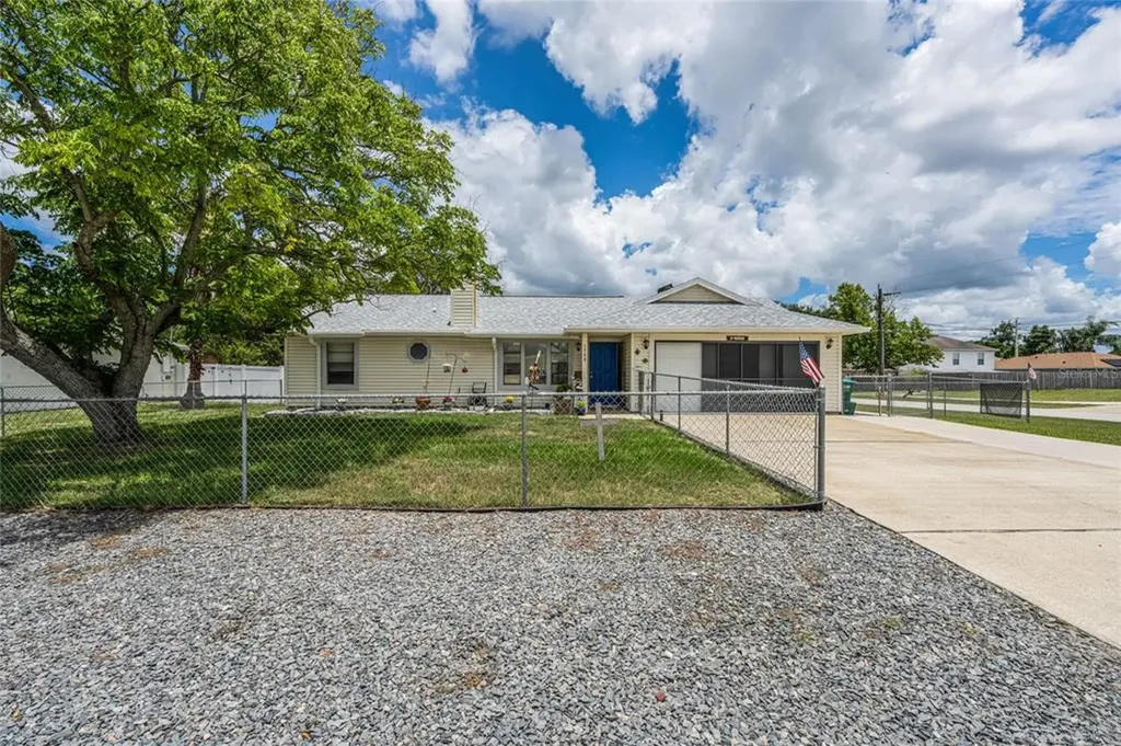 1749 Dublin Road Deltona FL 32738
