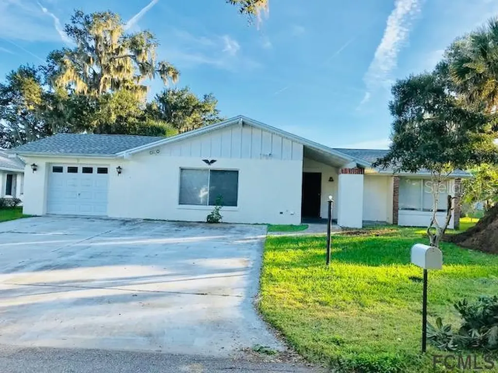 12 Fern Court Palm Coast FL 32137