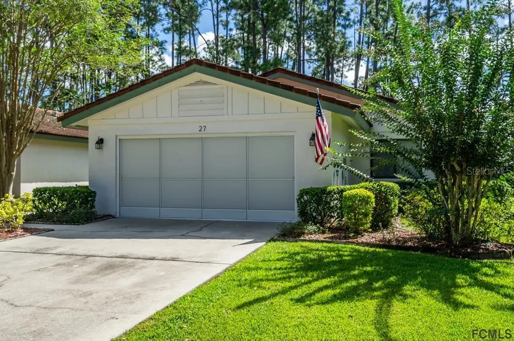 27 Lago Vista Place Palm Coast FL 32164