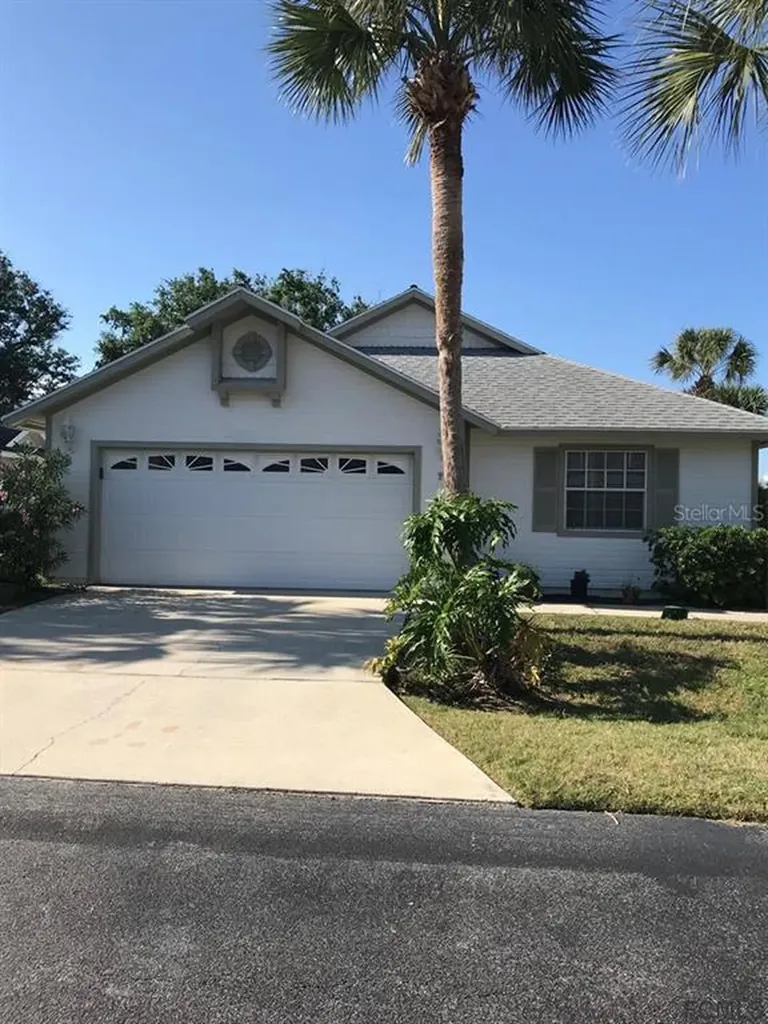 7 Bristol Lane Palm Coast FL 32137