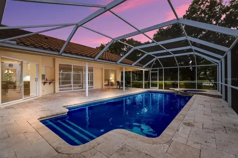 6804 Erica Lane Sarasota FL 34241