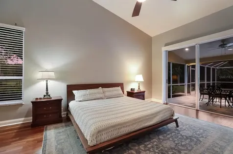 6804 Erica Lane Sarasota FL 34241
