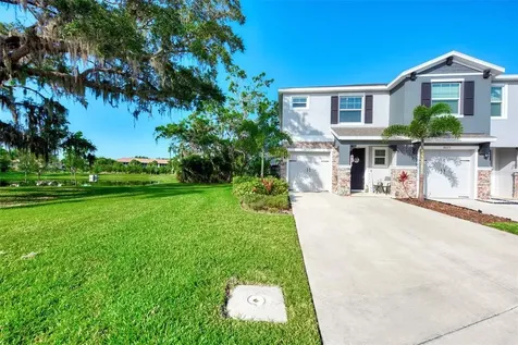 8677 Palmer Park Circle Sarasota FL 34238