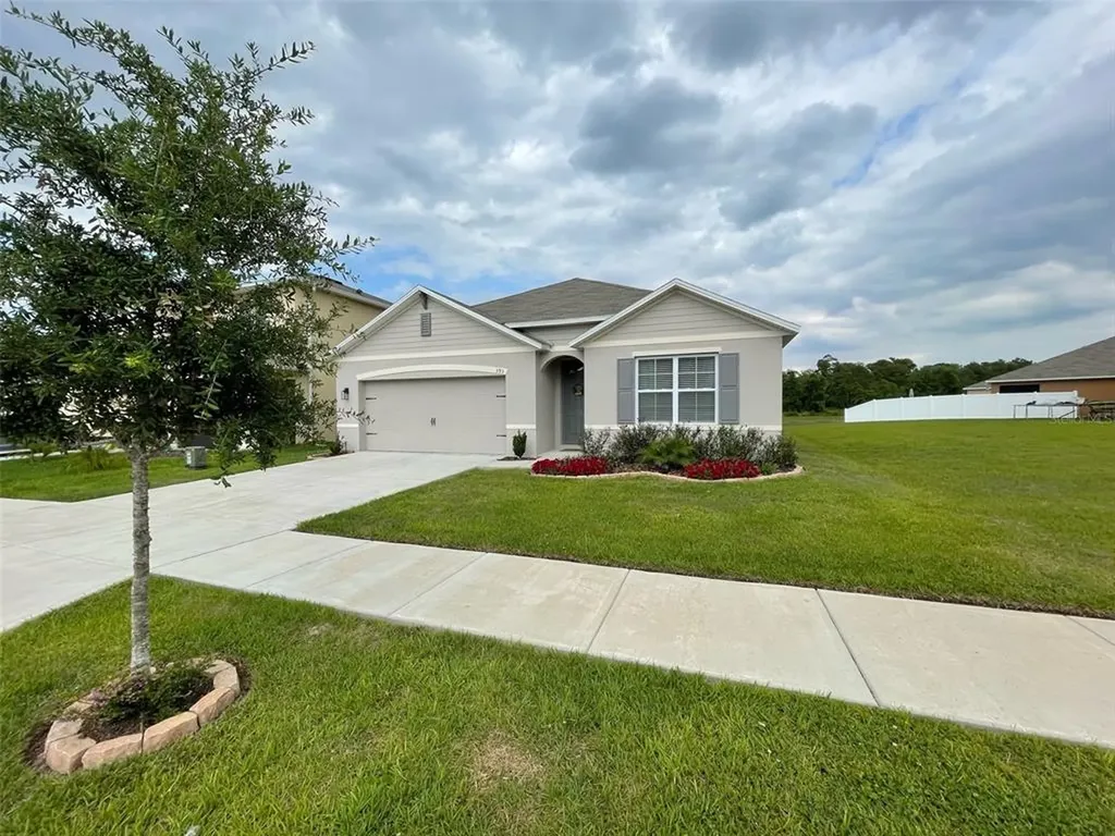393 Tanglewood Drive Davenport FL 33896