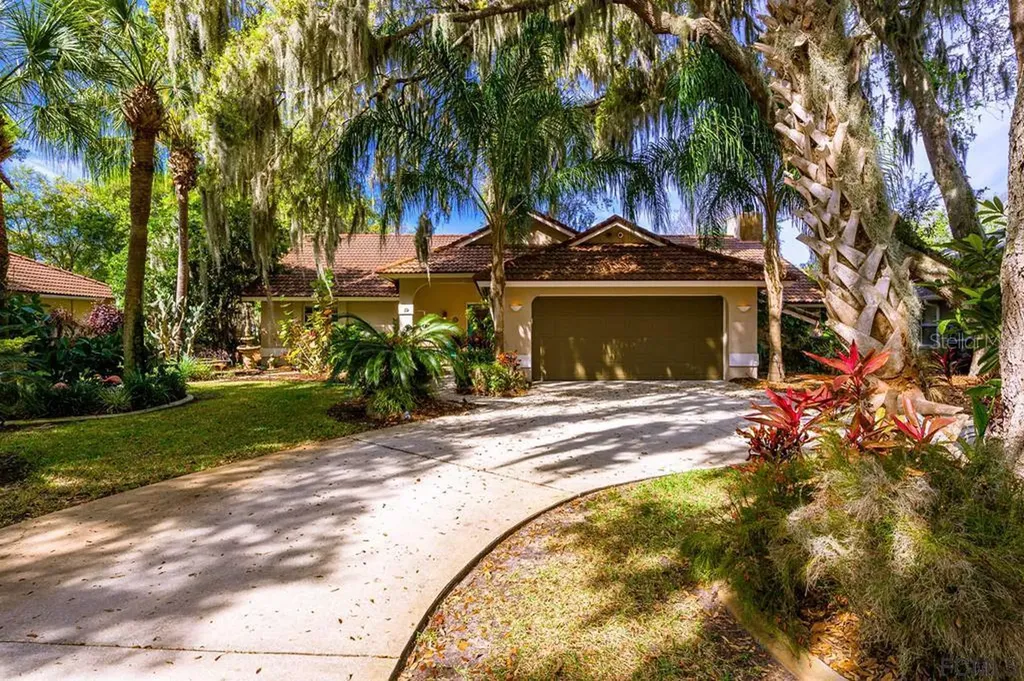 19 Carlson Lane Palm Coast FL 32137