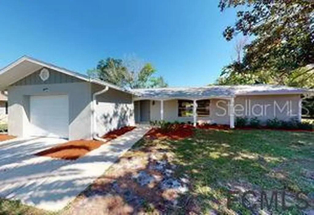 11 Federal Lane Palm Coast FL 32137