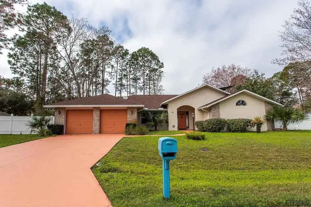 32 Ballard Lane Palm Coast FL 32137
