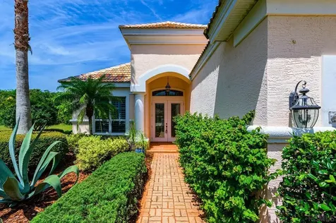 33 Kingfisher Lane Palm Coast FL 32137