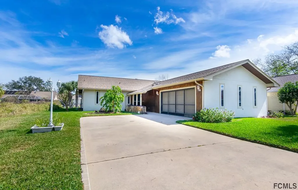 40 Comanche Court Palm Coast FL 32137