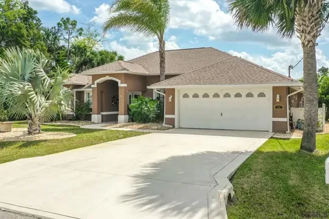 131 Coral Reef Court N Palm Coast FL 32137