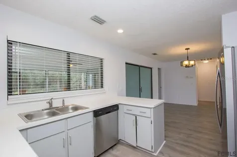 32 Becker Lane Palm Coast FL 32137