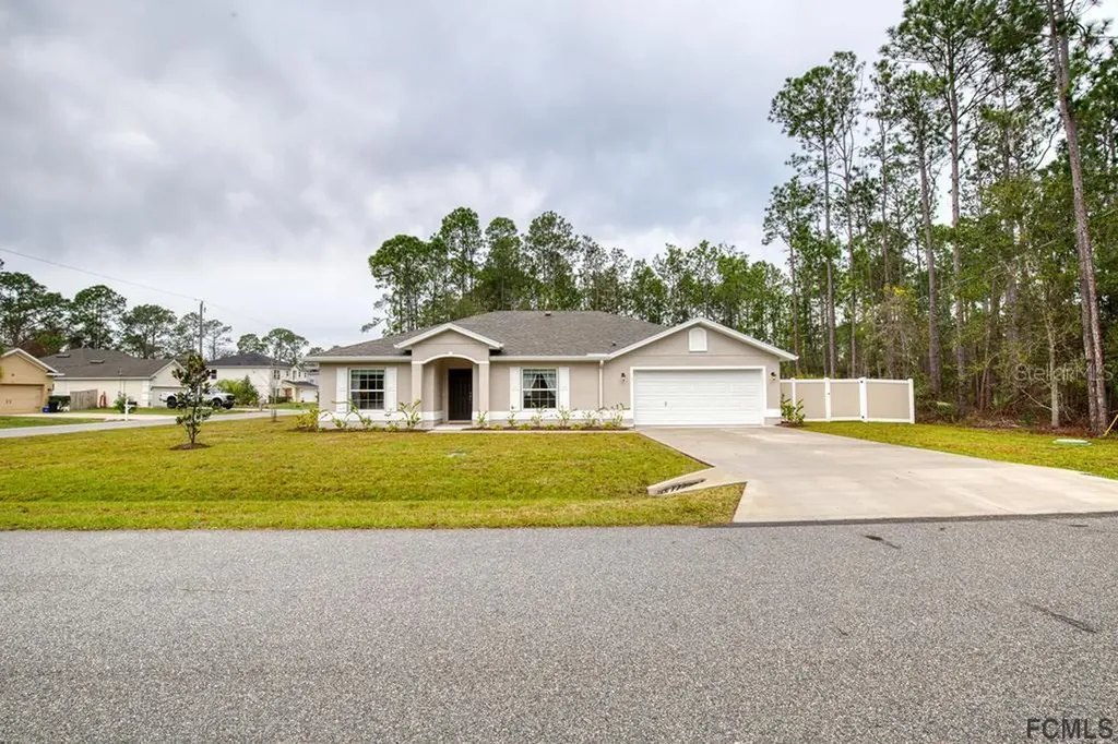 1 Squadron Place Palm Coast FL 32164