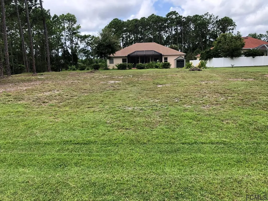 19 Lake Charles Lane Palm Coast FL 32137