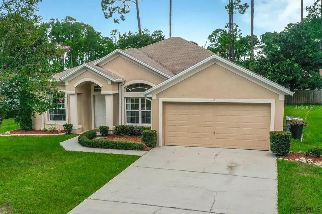9 Bassett Lane Palm Coast FL 32137
