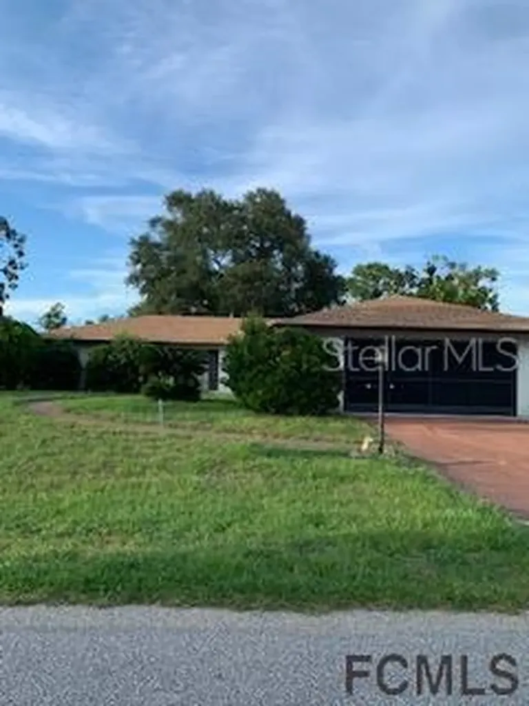 17 Farrington Lane Palm Coast FL 32137