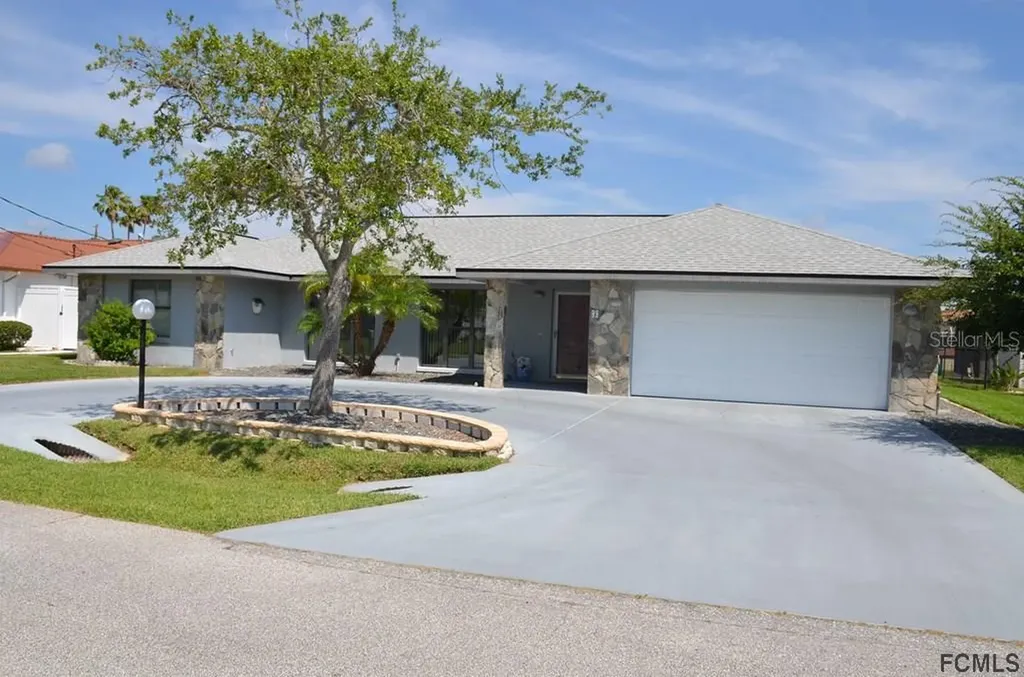 3 Floyd Court Palm Coast FL 32137