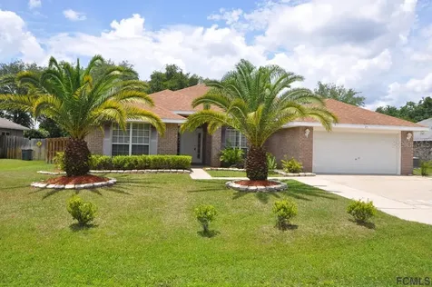 25 Lyndenhurst Lane Palm Coast FL 32137