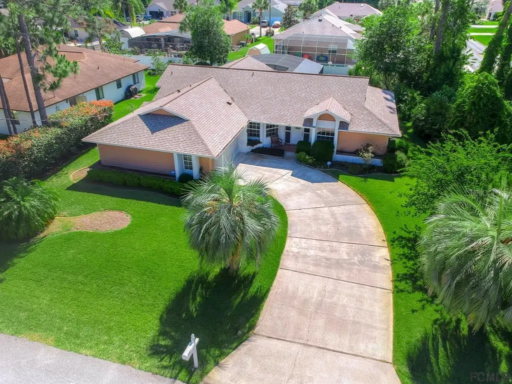 2 Windsor Place Palm Coast FL 32164