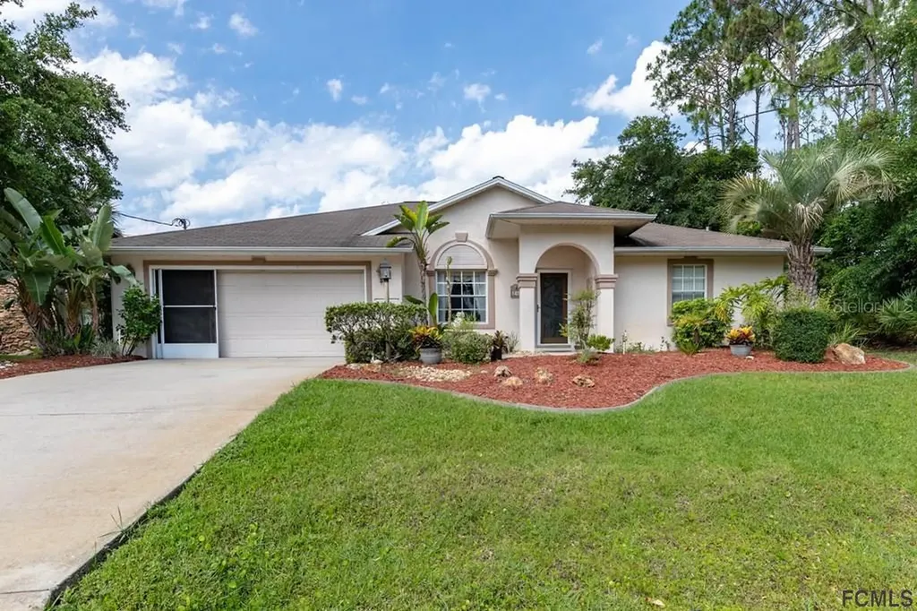 25 Woodford Lane Palm Coast FL 32164