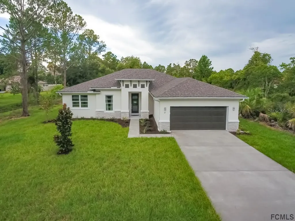 32 Pickering Drive Palm Coast FL 32164
