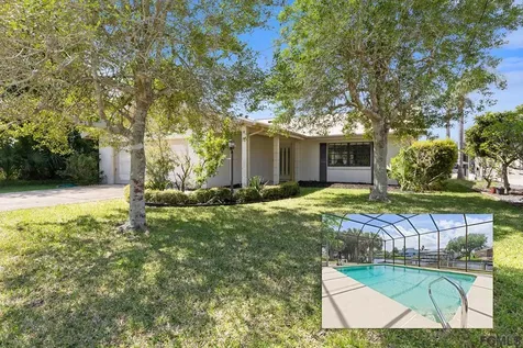43 Comanche Court Palm Coast FL 32137