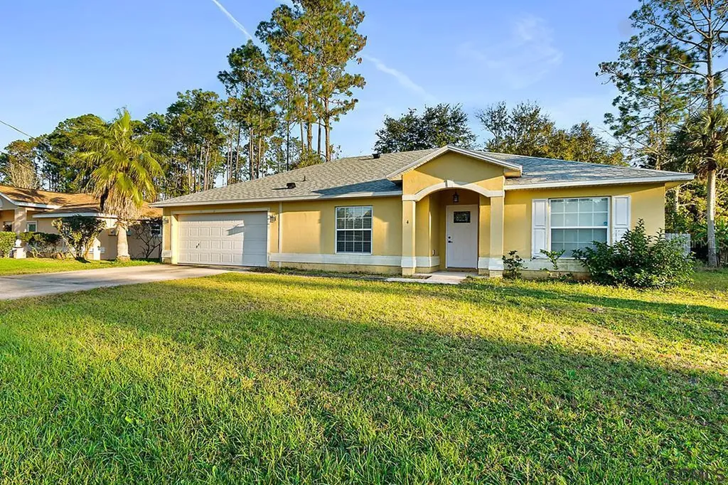 4 Post Tree Lane Palm Coast FL 32164