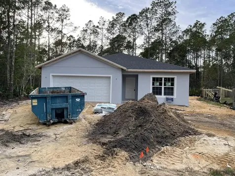 8 Red Oak Place Palm Coast FL 32164