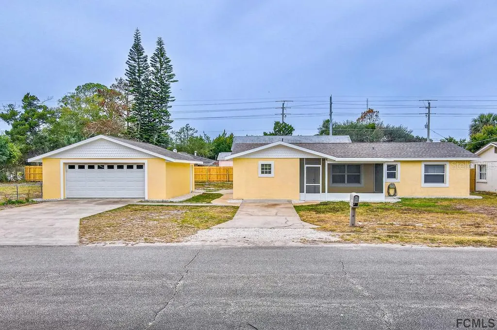 1208 Carmen Avenue Daytona Beach FL 32117