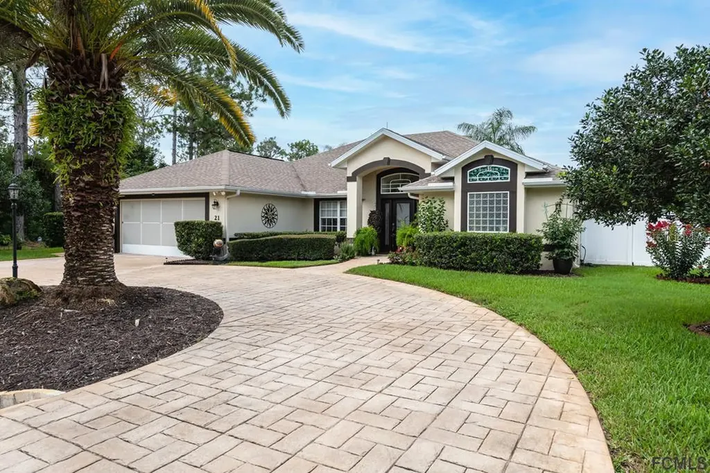 21 Whispering Pine Drive Palm Coast FL 32164